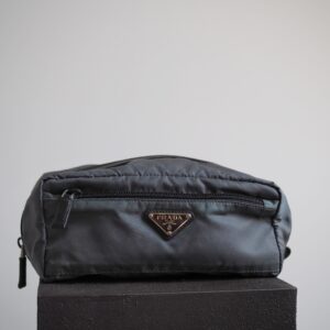 Prada neszesszer